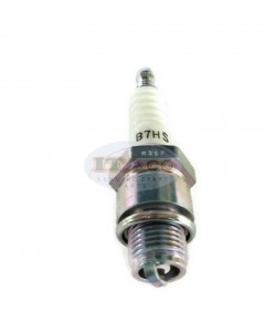 Made in Japan Replaces Kawasaki E92070-1132 Magnum Brisk Spark Plug Kubota 13581-67716 13581-67710 KLG F80